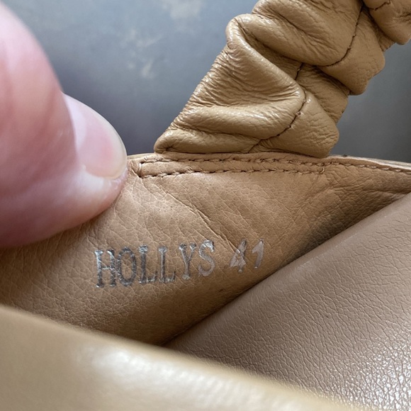 Silent D Sandals - Picture 7 of 7